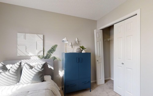 1609 210A Street, Edmonton, AB - Indoor Photo Showing Bedroom