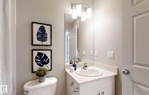 1609 210A Street, Edmonton, AB - Indoor Photo Showing Bathroom