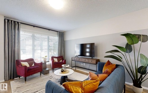 1609 210A Street, Edmonton, AB - Indoor Photo Showing Living Room