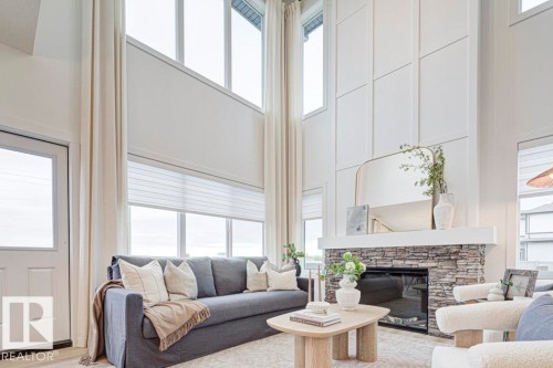 20739 40 Avenue, Edmonton, AB - Indoor Photo Showing Living Room With Fireplace