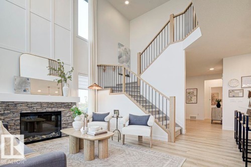 20739 40 Avenue, Edmonton, AB - Indoor Photo Showing Living Room With Fireplace
