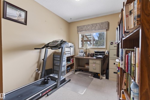 6111 53 Avenue, Cold Lake, AB - Indoor