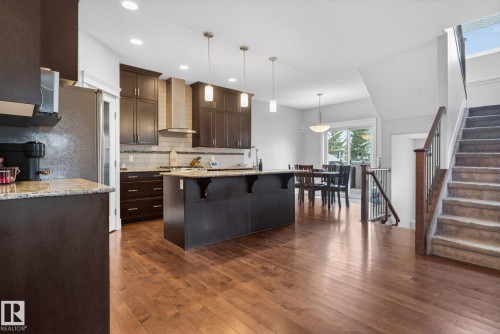 11732 18 Avenue, Edmonton, AB - Indoor Photo Showing Kitchen With Upgraded Kitchen