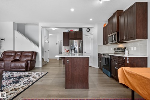 5242 23 Avenue, Edmonton, AB - Indoor Photo Showing Kitchen