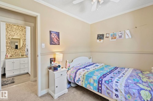13817 131A Avenue, Edmonton, AB - Indoor Photo Showing Bedroom