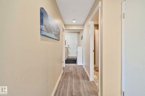 13817 131A Avenue, Edmonton, AB - Indoor Photo Showing Other Room