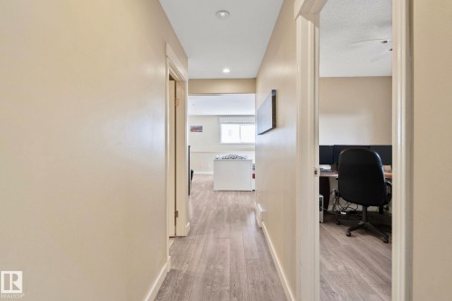 13817 131A Avenue, Edmonton, AB - Indoor Photo Showing Other Room