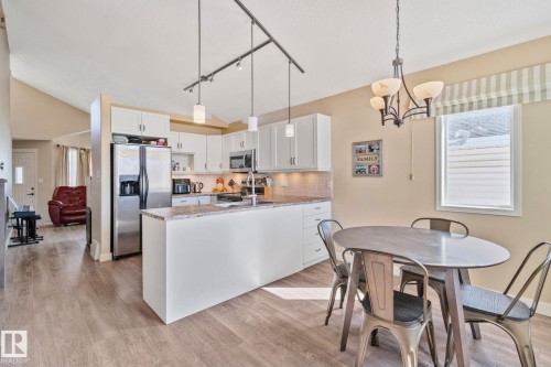 13817 131A Avenue, Edmonton, AB - Indoor