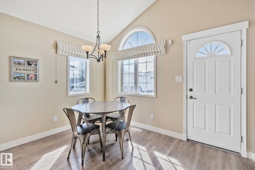 13817 131A Avenue, Edmonton, AB - Indoor Photo Showing Dining Room