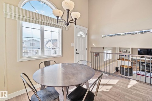 13817 131A Avenue, Edmonton, AB - Indoor Photo Showing Dining Room