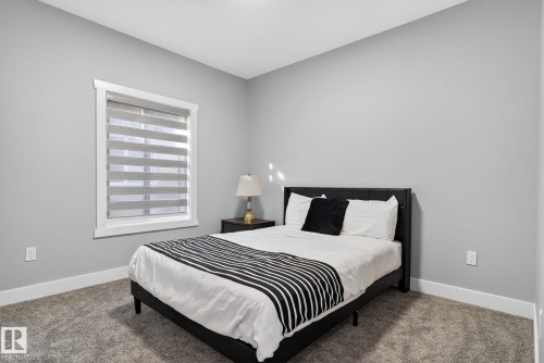 1815 17 Avenue, Edmonton, AB - Indoor Photo Showing Bedroom