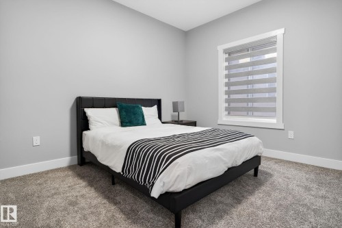 1815 17 Avenue, Edmonton, AB - Indoor Photo Showing Bedroom