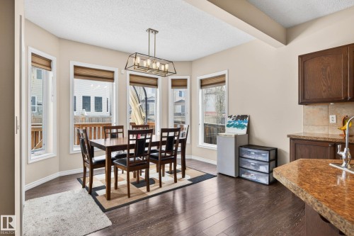 3233 21A Avenue, Edmonton, AB - Indoor