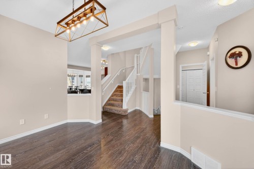 3233 21A Avenue, Edmonton, AB - Indoor Photo Showing Other Room