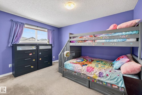 3233 21A Avenue, Edmonton, AB - Indoor Photo Showing Bedroom