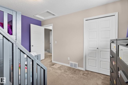 3233 21A Avenue, Edmonton, AB - Indoor Photo Showing Other Room