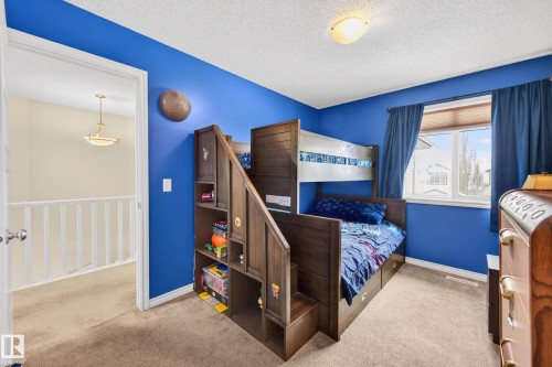 3233 21A Avenue, Edmonton, AB - Indoor Photo Showing Bedroom