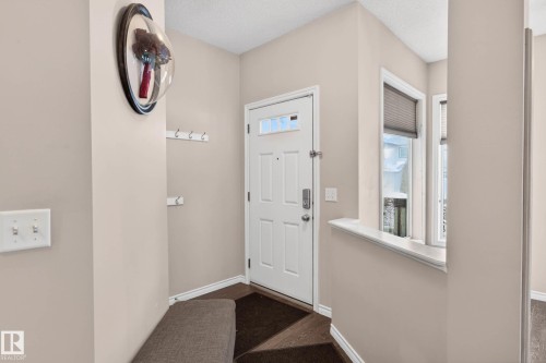 3233 21A Avenue, Edmonton, AB - Indoor Photo Showing Other Room