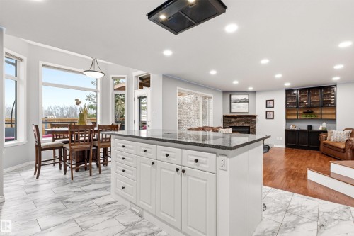 46 Hillcrest Place, St. Albert, AB - Indoor