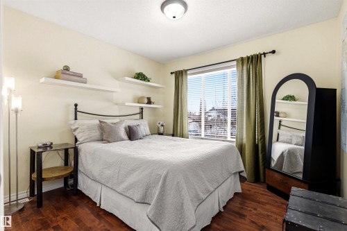 46 Hillcrest Place, St. Albert, AB - Indoor Photo Showing Bedroom