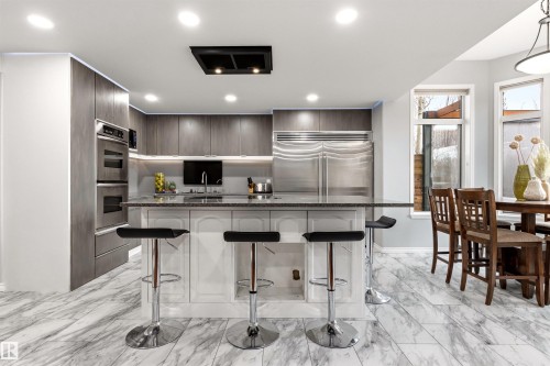 46 Hillcrest Place, St. Albert, AB - Indoor