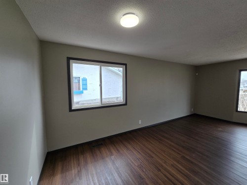 4101 South Park Drive, Leduc, AB - Indoor Photo Showing Other Room