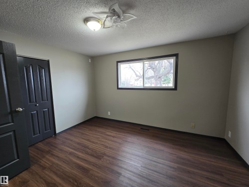 4101 South Park Drive, Leduc, AB - Indoor Photo Showing Other Room
