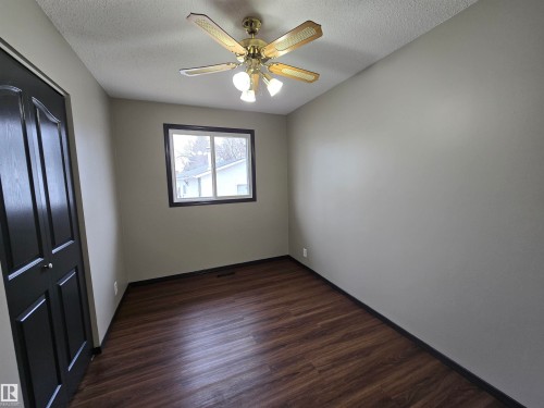 4101 South Park Drive, Leduc, AB - Indoor Photo Showing Other Room