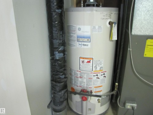 Image quality insufficient for description - 7135 87 Street, Edmonton, AB - Indoor Photo Showing Basement