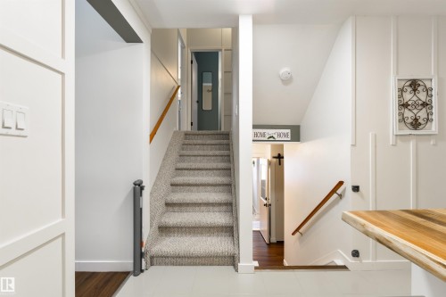 50 Grandview Ridge, St. Albert, AB - Indoor Photo Showing Other Room
