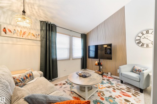 50 Grandview Ridge, St. Albert, AB - Indoor Photo Showing Living Room