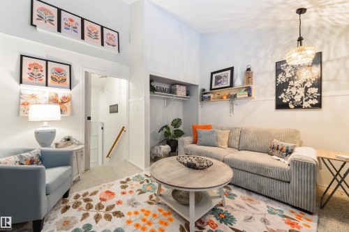 50 Grandview Ridge, St. Albert, AB - Indoor Photo Showing Living Room