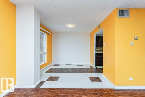 1603 11027 87 Avenue, Edmonton, AB - Indoor Photo Showing Other Room