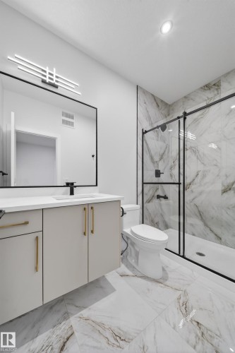 461 Crystal Creek Link, Leduc, AB - Indoor Photo Showing Bathroom