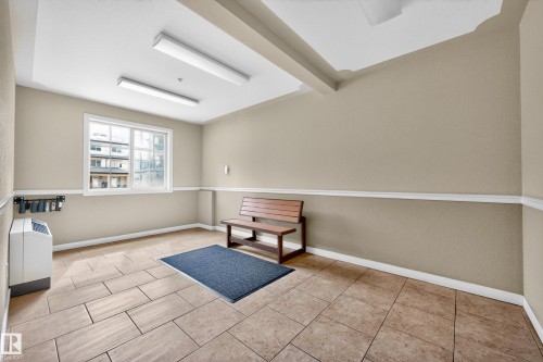 413 10530 56 Avenue, Edmonton, AB - Indoor Photo Showing Other Room