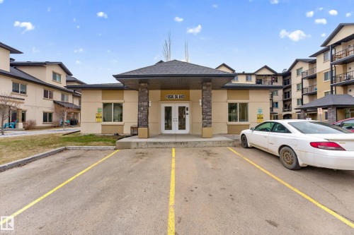 413 10530 56 Avenue, Edmonton, AB - Outdoor