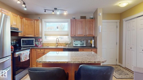 11844 125 Street, Edmonton, AB - Indoor Photo Showing Kitchen With Double Sink