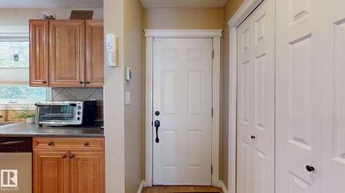 11844 125 Street, Edmonton, AB - Indoor