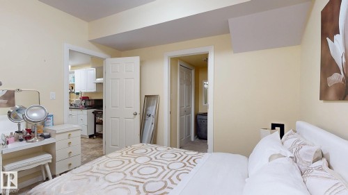 11844 125 Street, Edmonton, AB - Indoor Photo Showing Bedroom