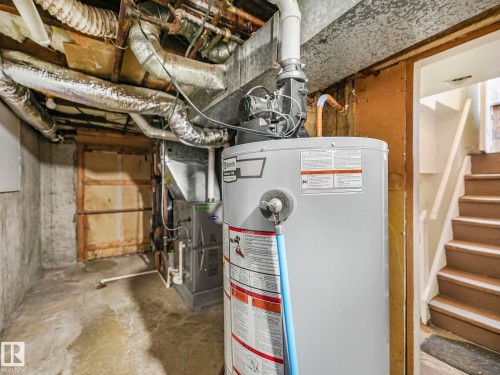 9632 106A Avenue, Edmonton, AB - Indoor Photo Showing Basement