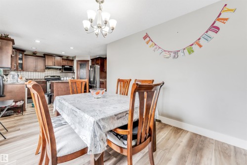 3228 18 St, Edmonton, AB - Indoor Photo Showing Dining Room