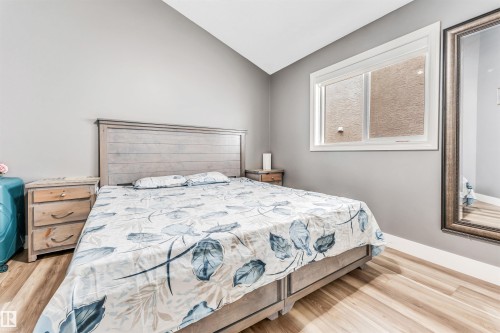 3228 18 St, Edmonton, AB - Indoor Photo Showing Bedroom
