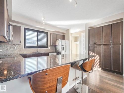 8119 Chappelle Way, Edmonton, AB - Indoor