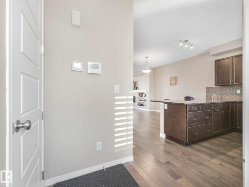 8119 Chappelle Way, Edmonton, AB - Indoor Photo Showing Other Room