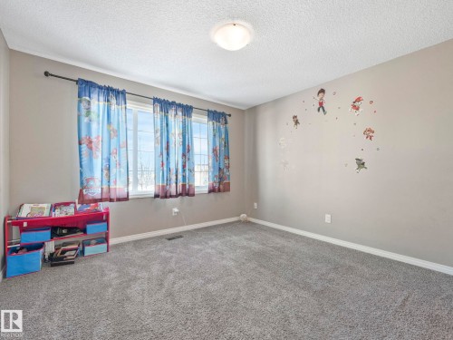 8119 Chappelle Way, Edmonton, AB - Indoor Photo Showing Other Room