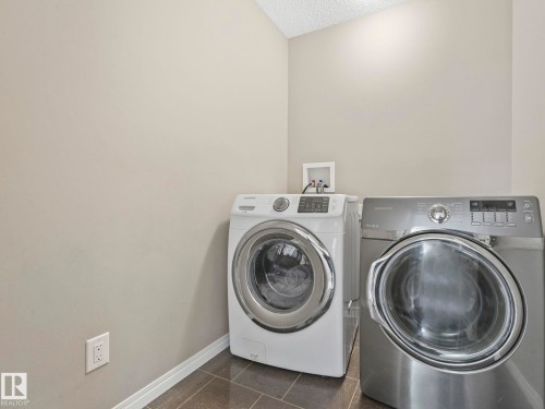 8119 Chappelle Way, Edmonton, AB - Indoor Photo Showing Laundry Room