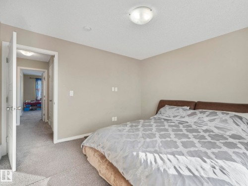 8119 Chappelle Way, Edmonton, AB - Indoor Photo Showing Bedroom