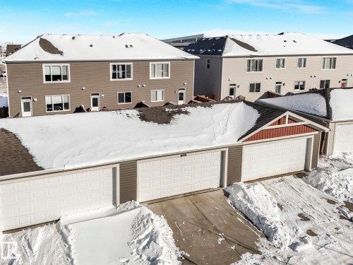 8119 Chappelle Way, Edmonton, AB - Outdoor