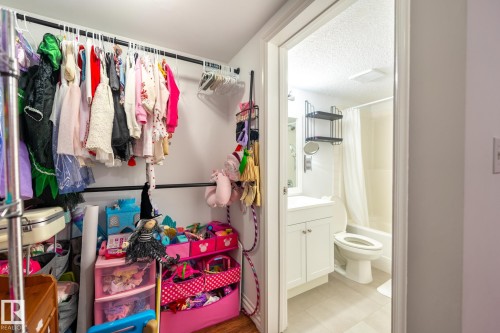 142 10636 120 Street, Edmonton, AB - Indoor With Storage