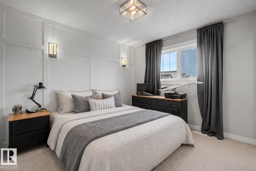 121 401 Southfork Drive, Leduc, AB - Indoor Photo Showing Bedroom